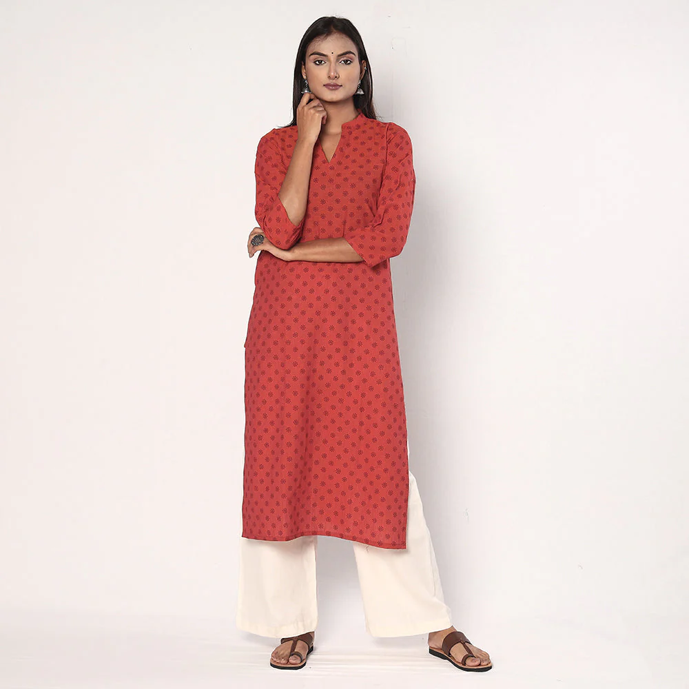 Red - Tribal Motifs Hand Printed Cotton Casual Long Kurta - Image 3