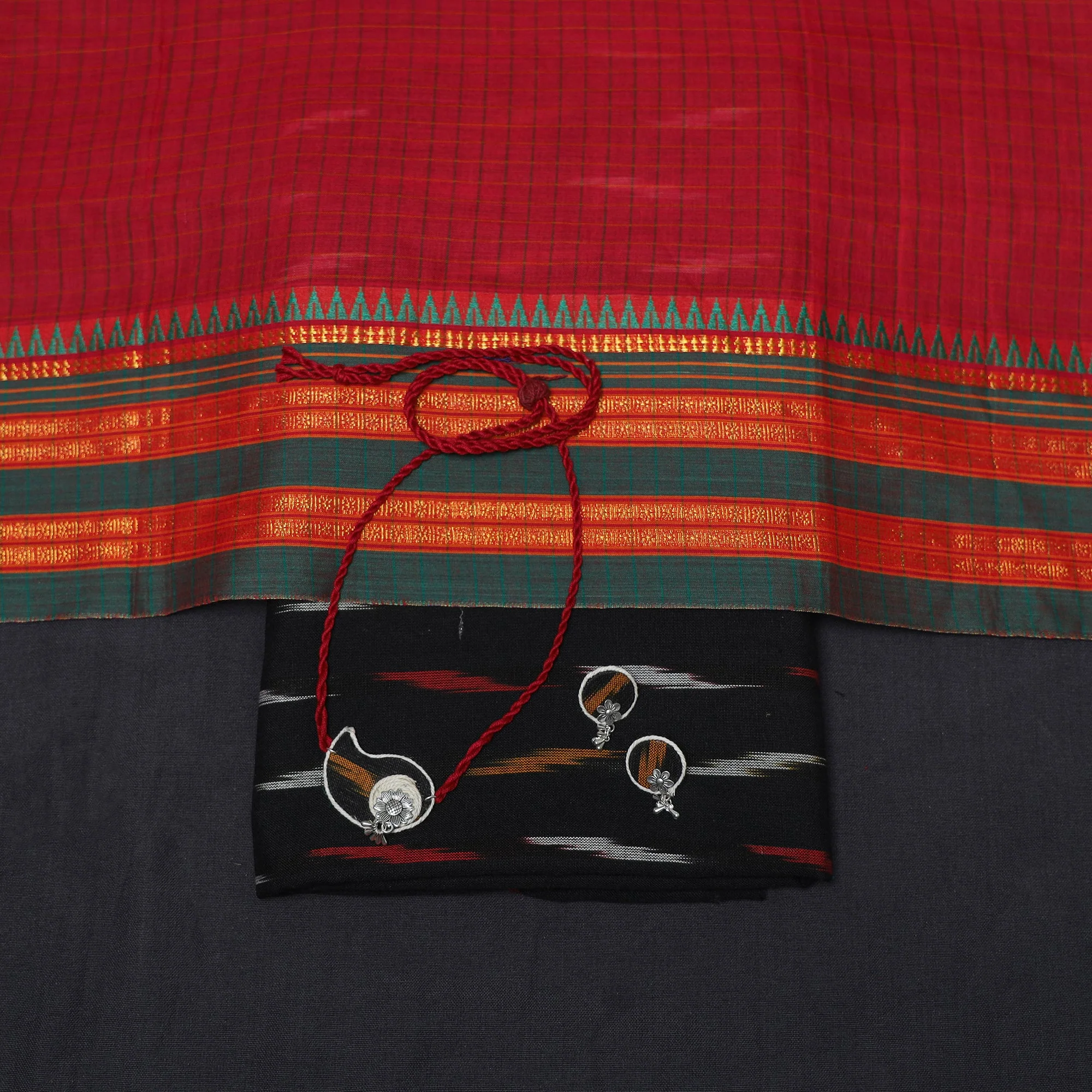 Black - 2pc Cotton Unstitched Pochampally Ikat Dress Material with Jewellery Set 11 - Image 4