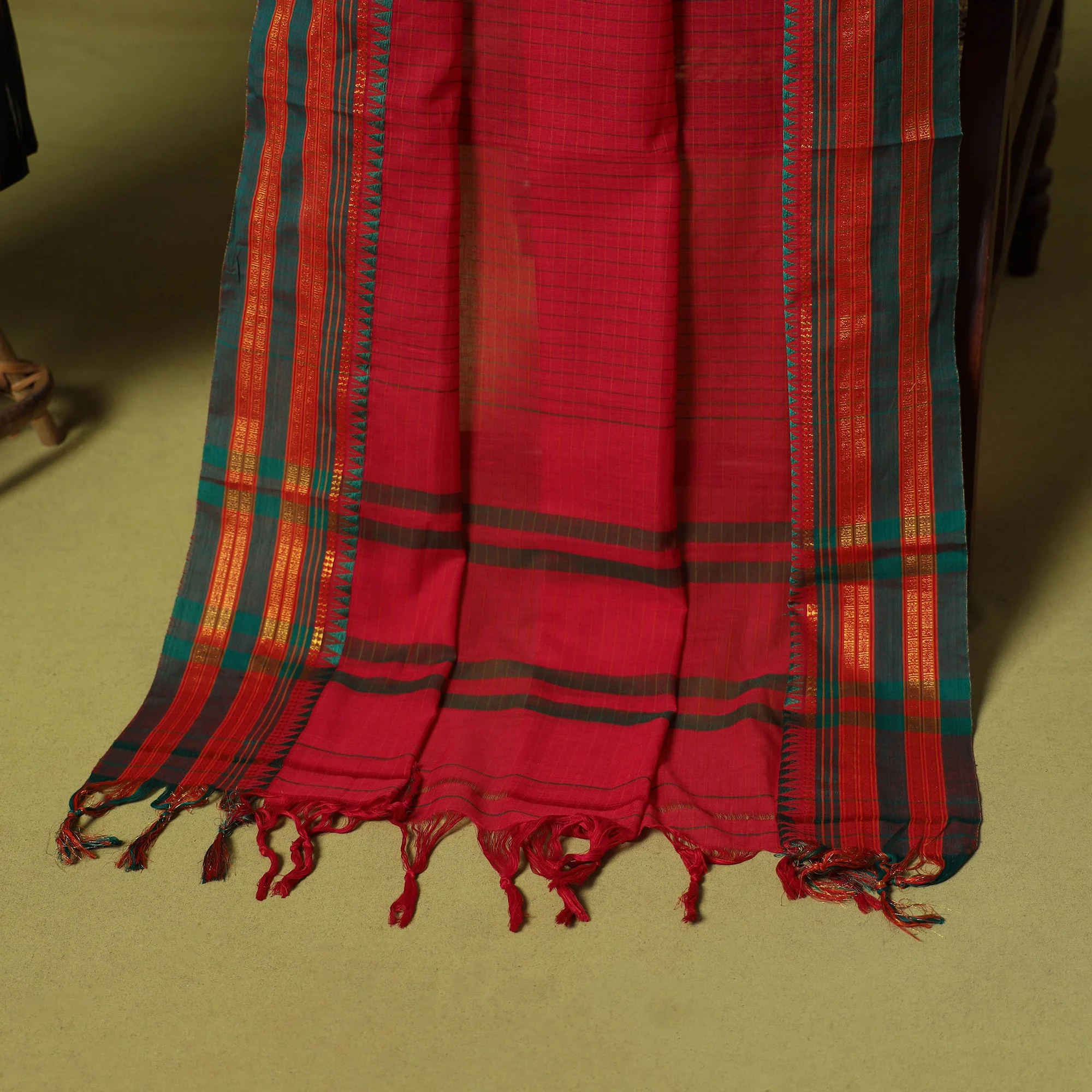 Black - 2pc Cotton Unstitched Pochampally Ikat Dress Material with Jewellery Set 11 - Image 5