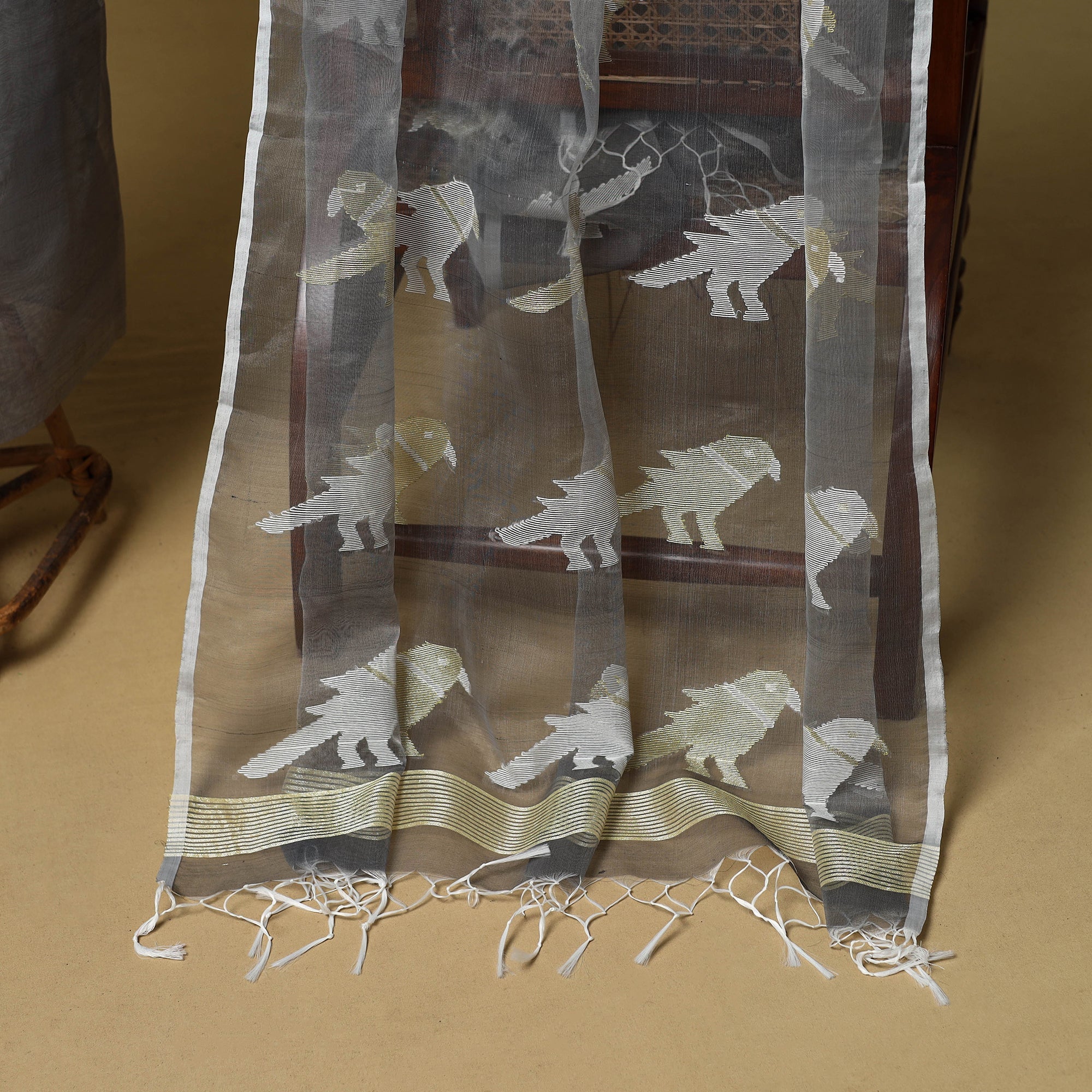 Grey - 2pc Handloom Mulberry Silk Unstitched Phulia Jamdani Dress Material 35 - Image 5