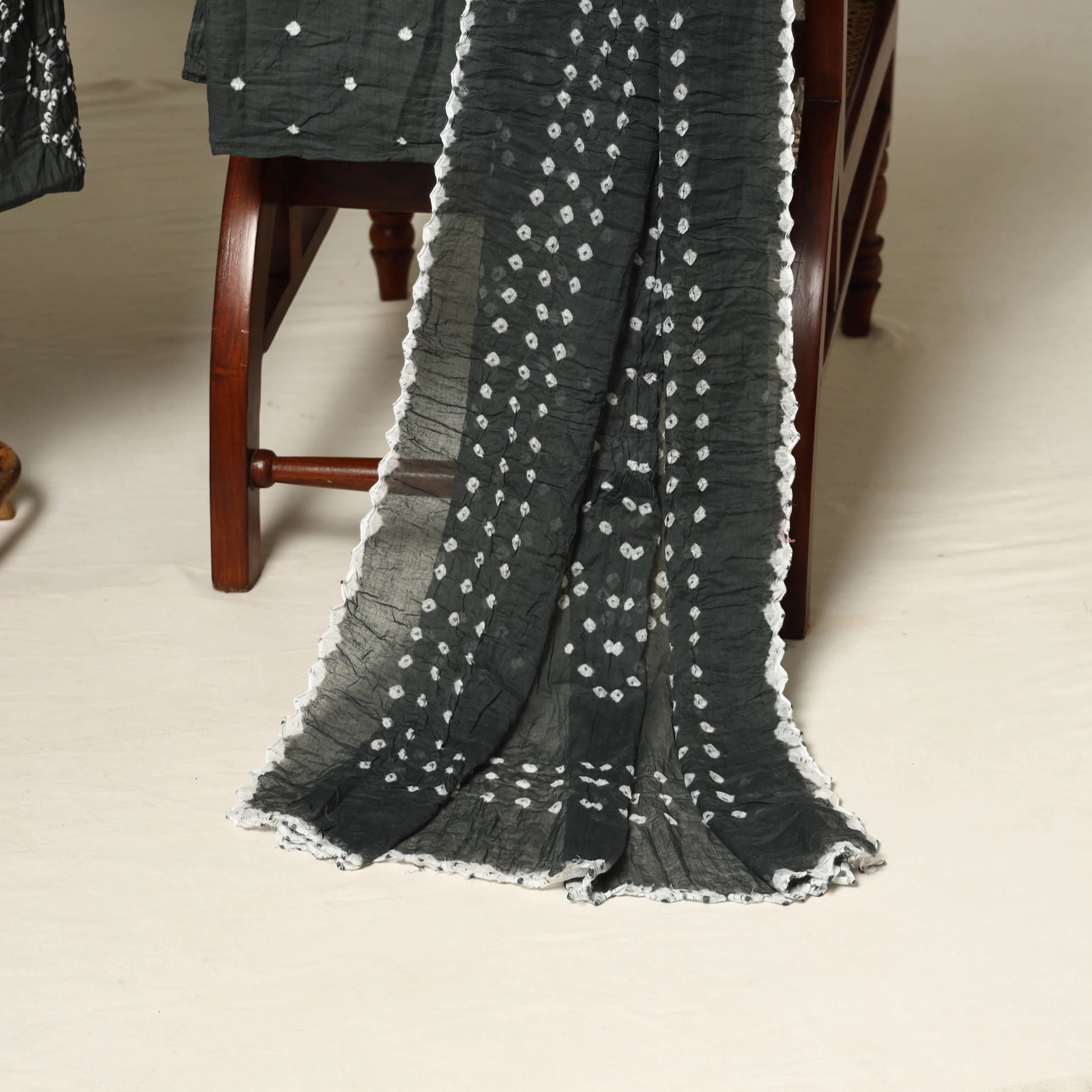 Grey - 3pc Kutch Tie-Dye Satin Cotton Unstitched Bandhani Dress Material 17 - Image 4