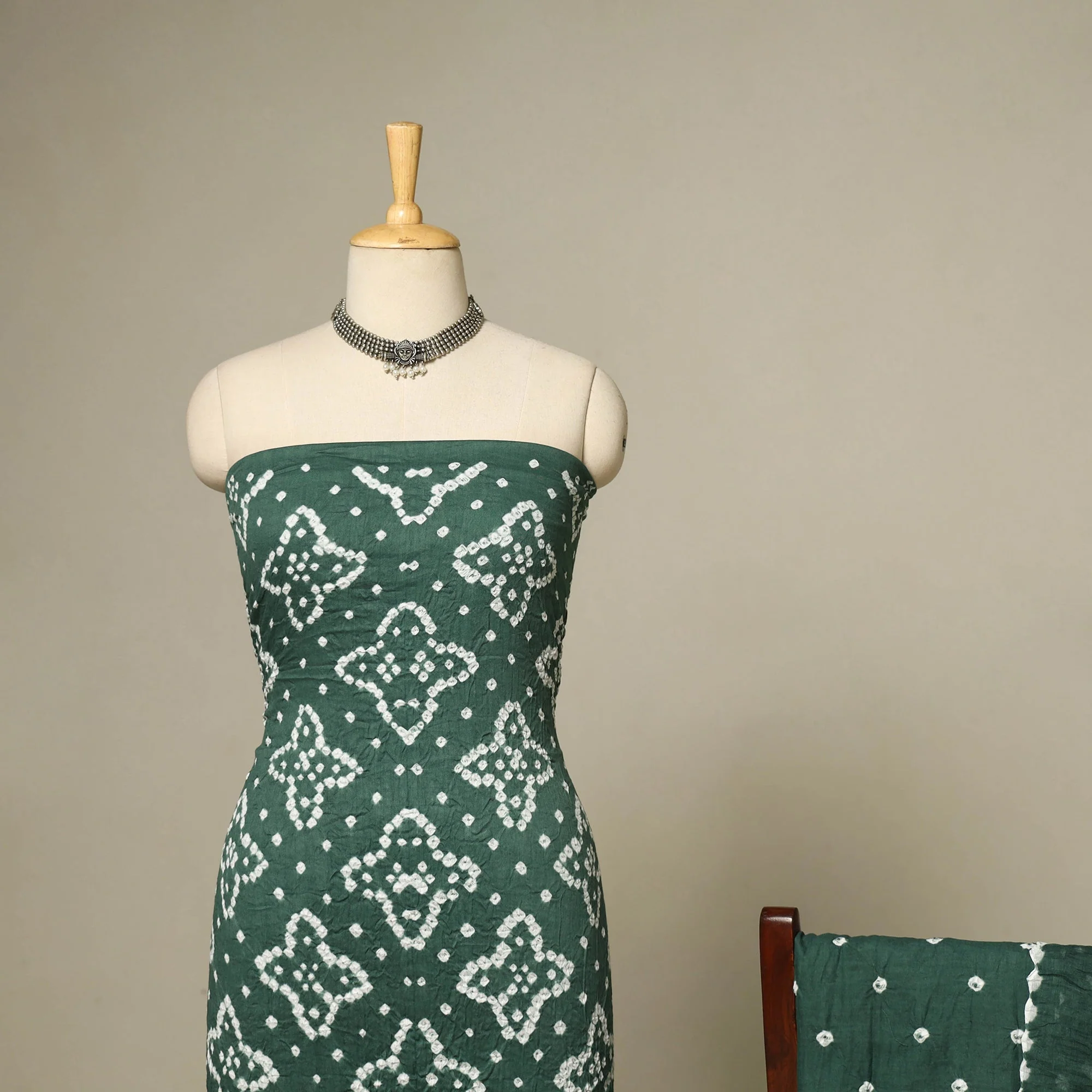 Green - 3pc Kutch Tie-Dye Satin Cotton Unstitched Bandhani Dress Material 31 - Image 3