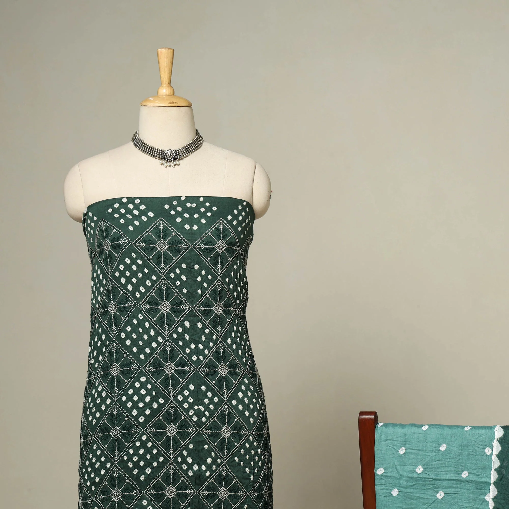 Green - 3pc Kutch Tie-Dye Satin Cotton Unstitched Bandhani Dress Material 70 - Image 3