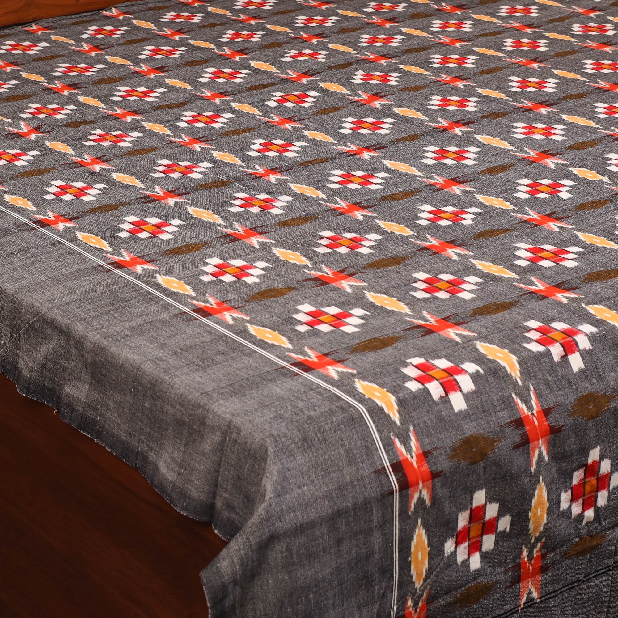 Black - Handloom Cotton Double Ikat Pochampally Bedsheet (108 x 90 in) 27 - Image 3